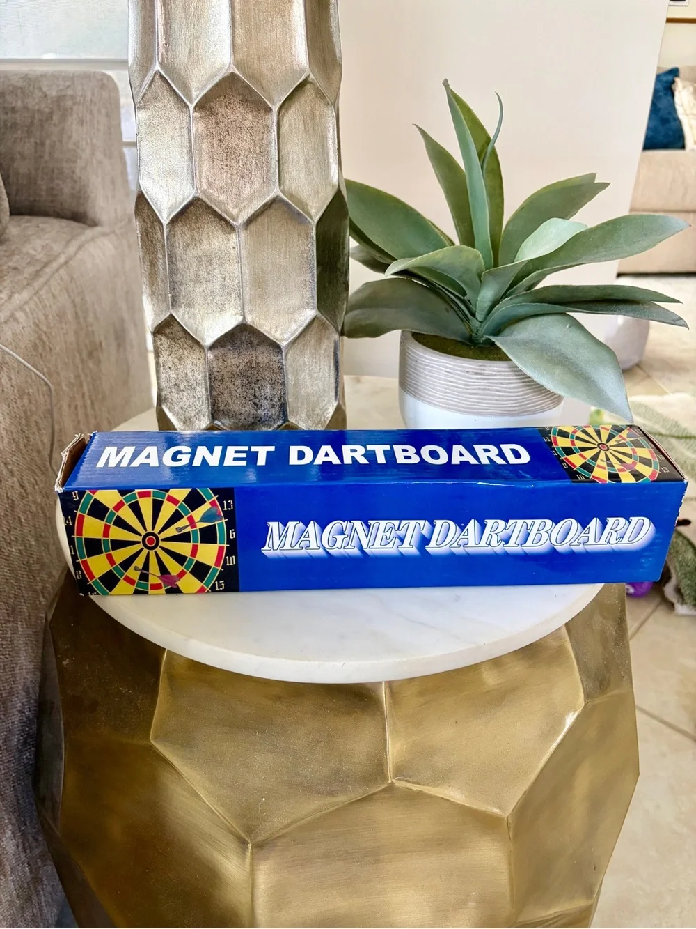 Magnetic Dart Board, Dartboard Set, Sports, Game, Toy, Gifts, 3 Darts New